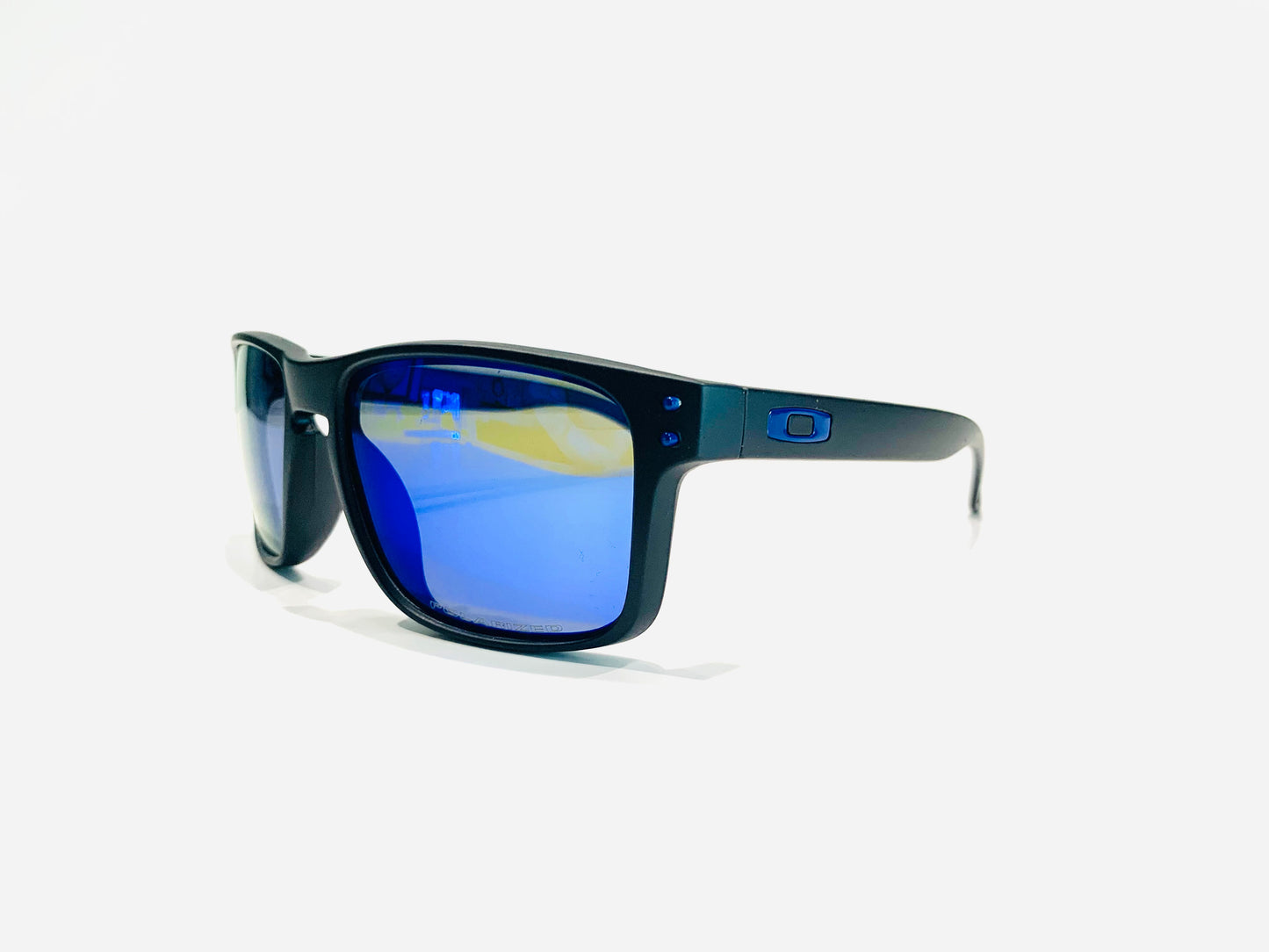 Oakley-Holbrook DB