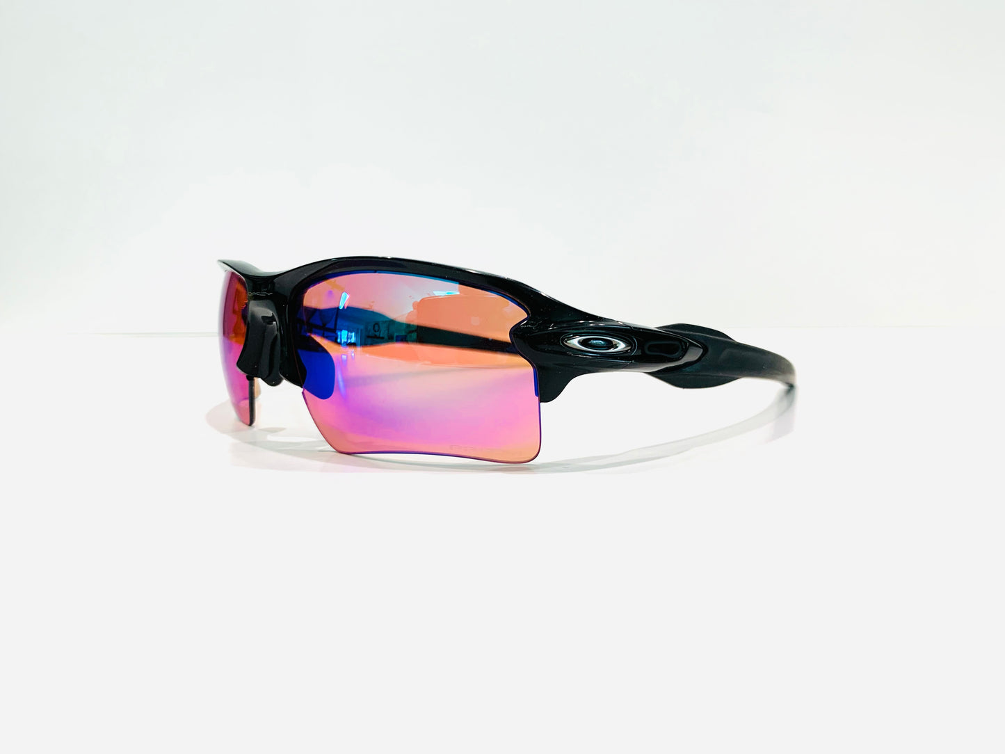Oakley- Flak 2.0