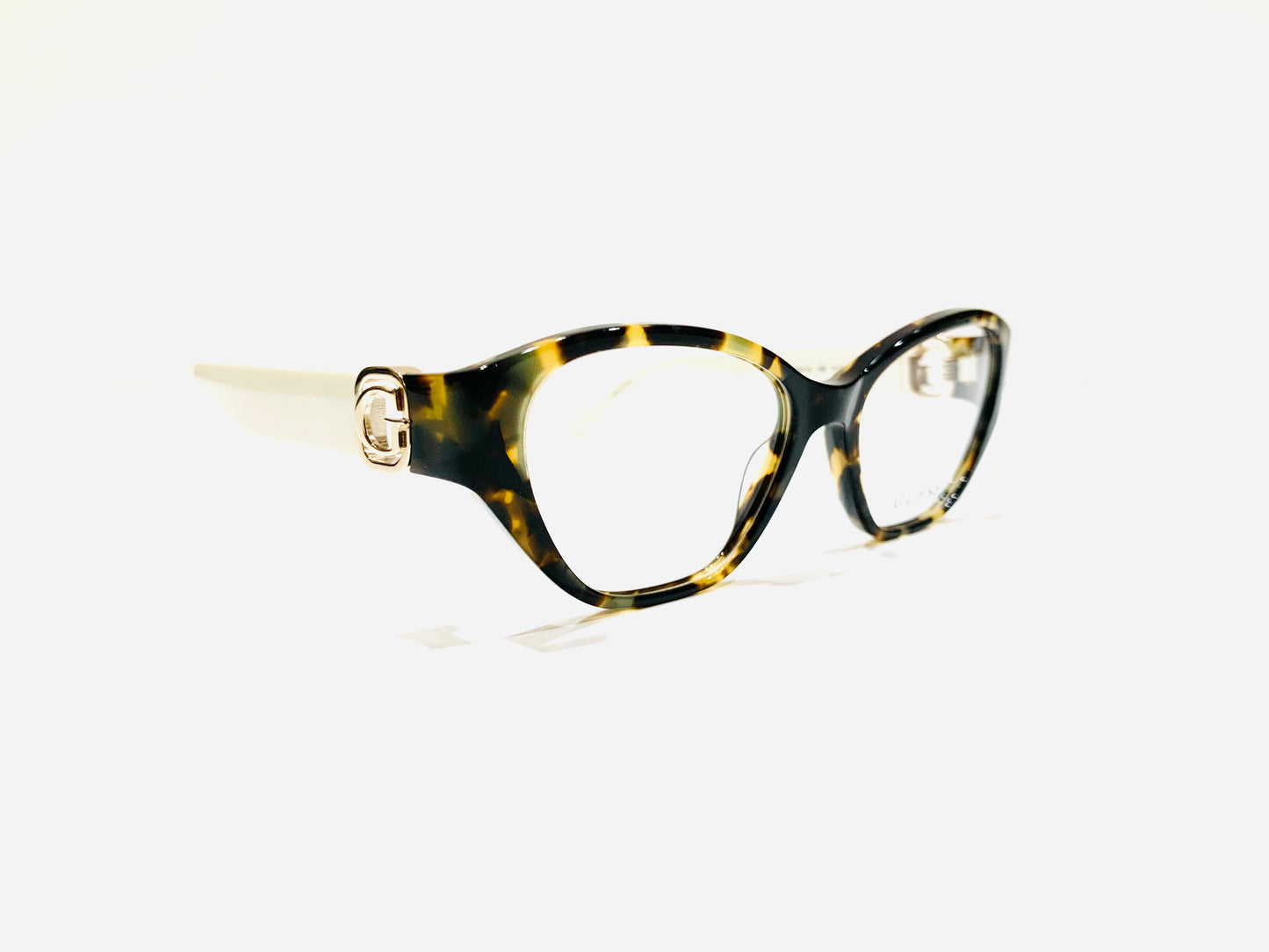 Guess GU50119 Havana White