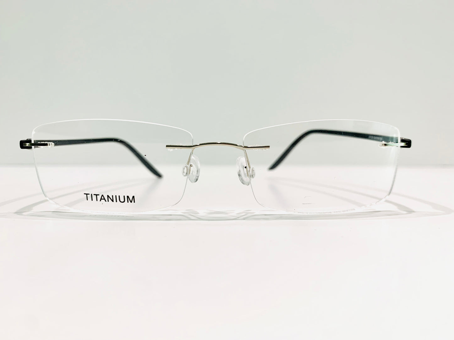 Titanium BT8126-SB