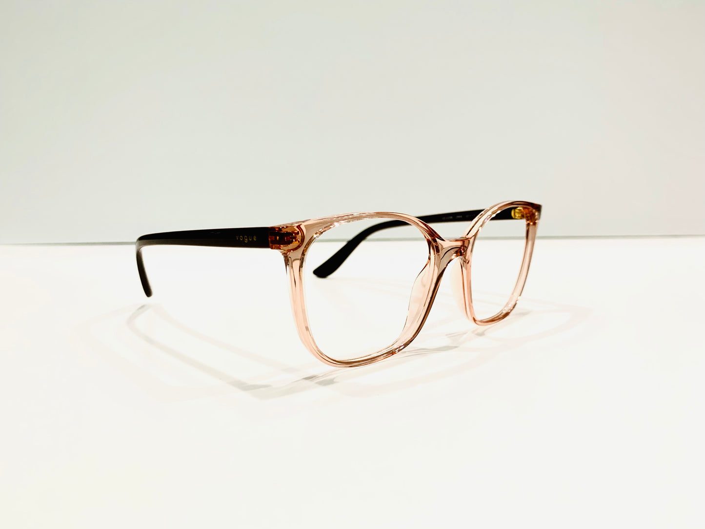 Vogue VO5356