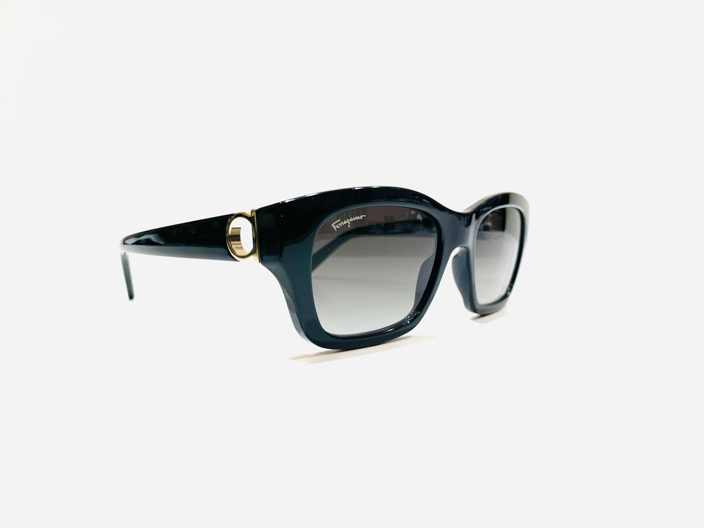 Ferragamo- SF1012S Black
