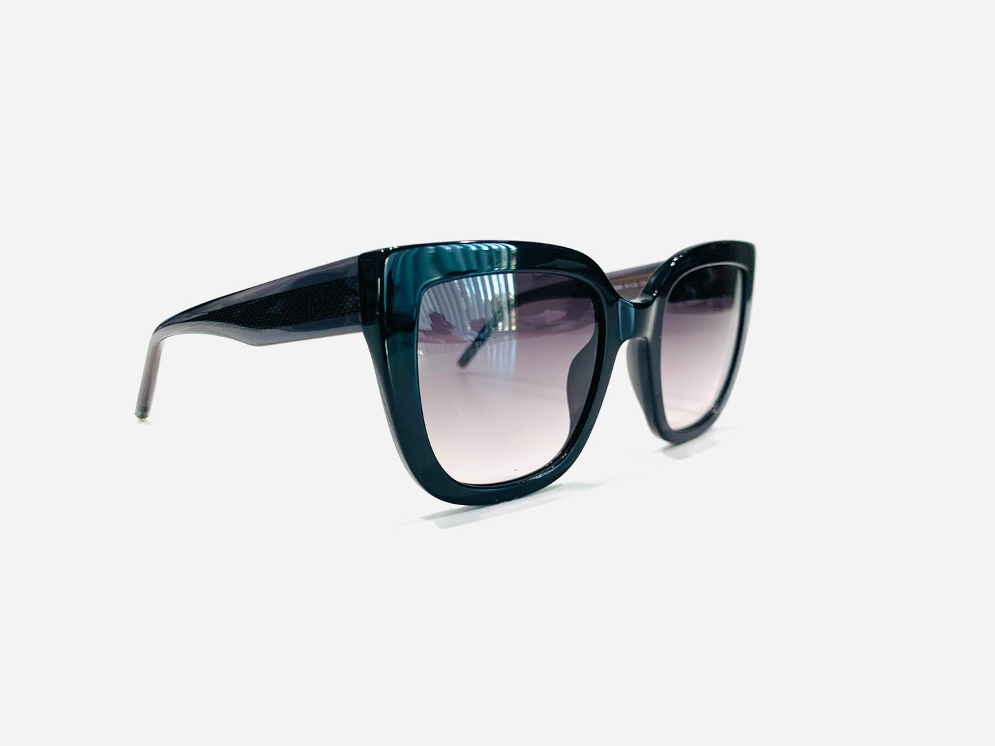 Escada SES D98 Black
