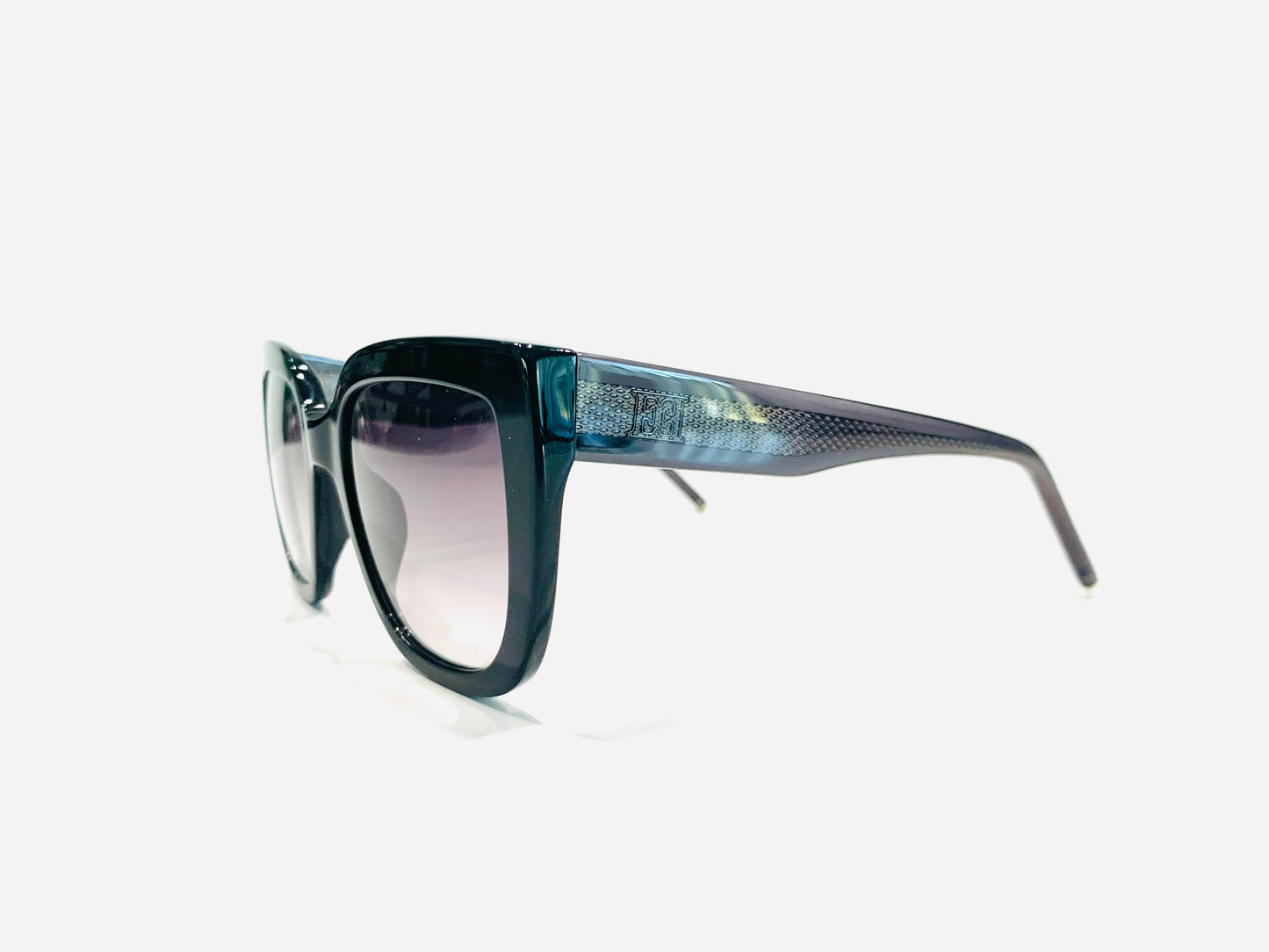 Escada SES D98 Black