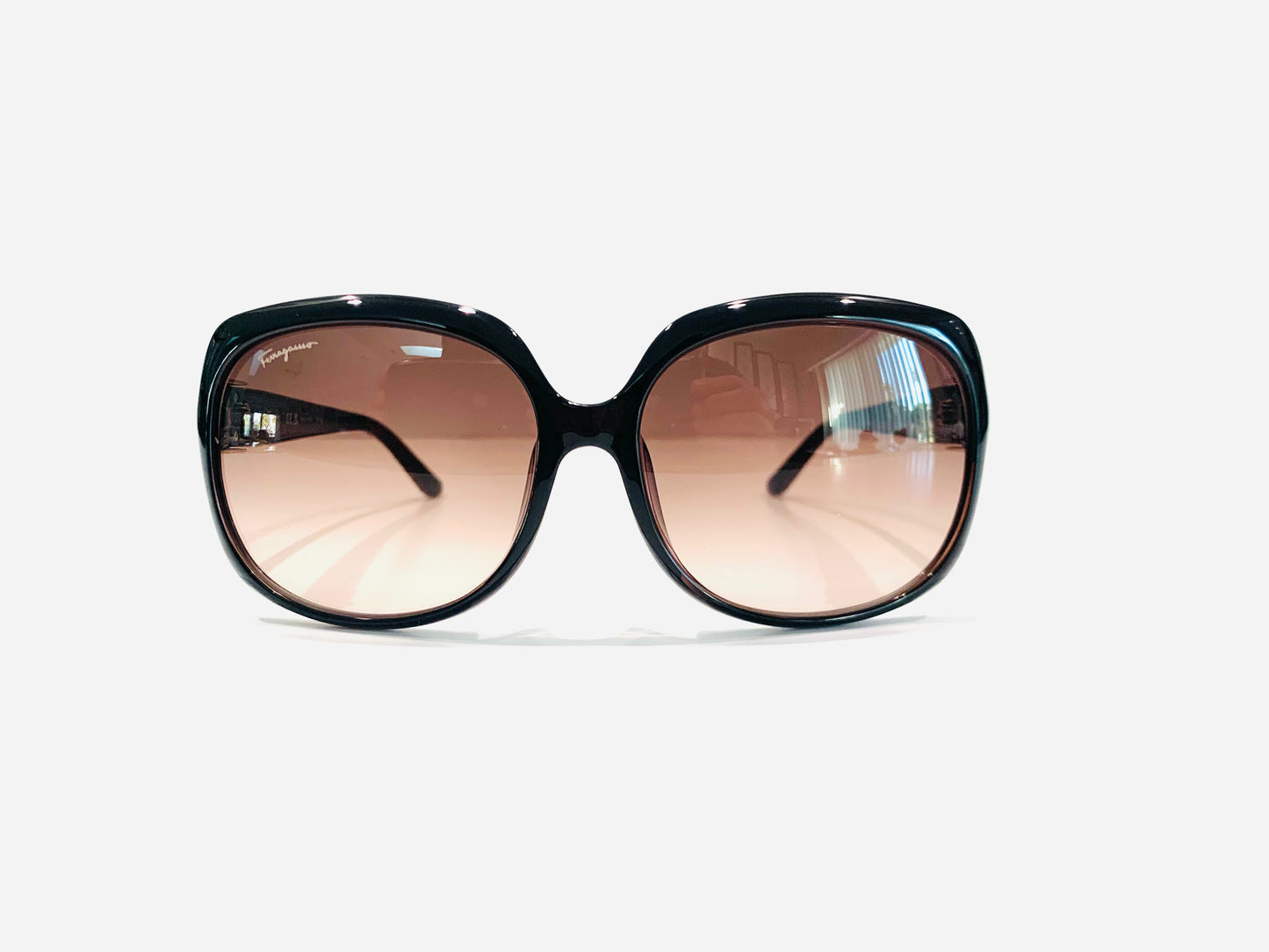 Ferragamo SF739SA Brown